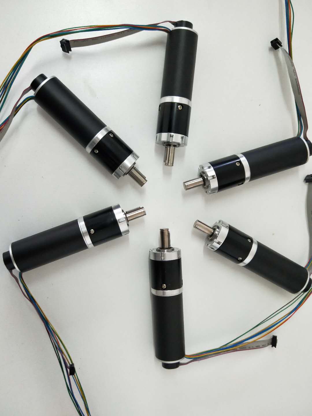 直流空心杯电机